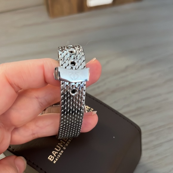 Baume & Mercier Hampton City watch . Never worn . Needs battery . - Picture 3 of 3